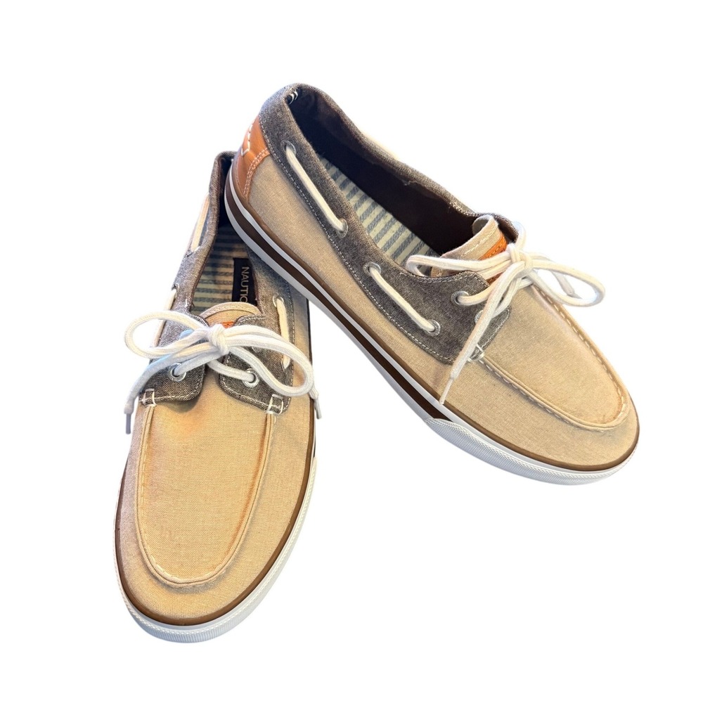 Nautica Galley Boat Shoes Mens Size 9 Beige Canvas Lace Up Deck Shoes